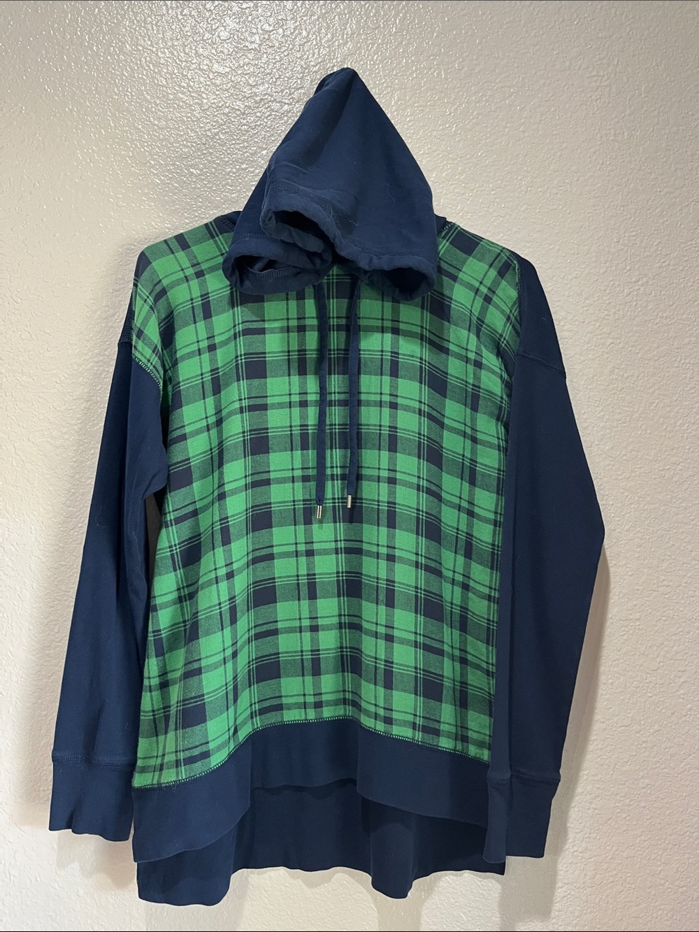 Chaps Navy Hooded Shirt with Green Plaid Front Sz M Casual Comfy Office